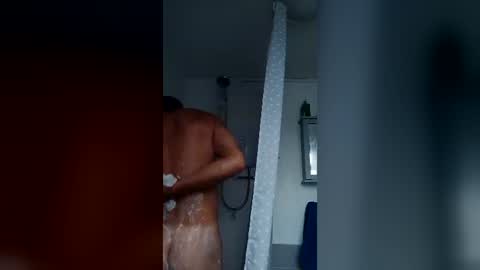 mr_i_ online show from July 31, 7:19 am