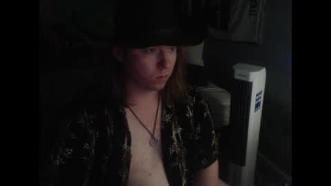 mr_strawberry online show from April 26, 12:13 pm