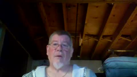 mrblade666 online show from May 18, 10:43 am