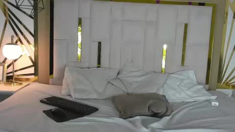 Andy online show from June 23, 8:56 pm