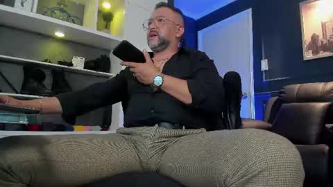 MrFrank. online show from July 10, 2:53 pm