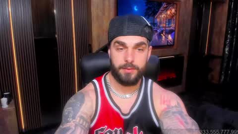 mrkarlhot99 online show from May 12, 7:28 am