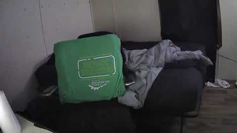 Muffdiver online show from June 25, 7:46 am