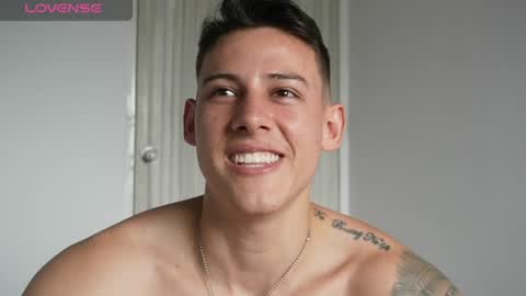 muscle_king_cum online show from July 17, 5:08 pm