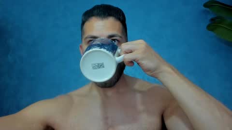 muscularmaster onlyfans online show from May 11, 9:12 pm