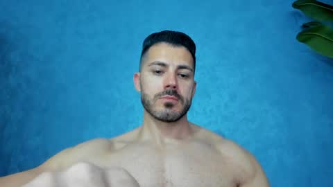 muscularmaster onlyfans online show from May 10, 9:16 pm