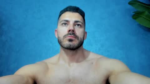 muscularmaster onlyfans online show from May 9, 9:16 pm
