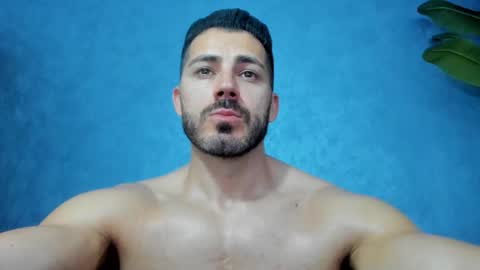 muscularmaster onlyfans online show from May 13, 9:56 pm