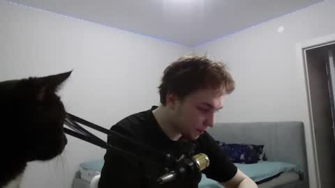 alexplay online show from April 21, 2:34 pm