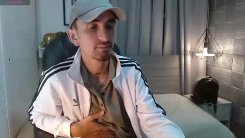 Im Mike online show from July 31, 4:12 am