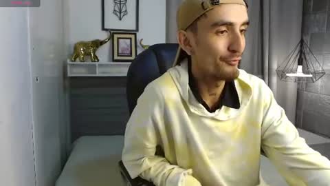 Im Mike online show from July 25, 4:20 am