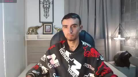 Im Mike online show from July 29, 3:27 am