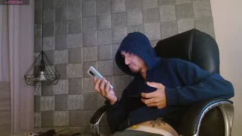 Im Mike online show from July 21, 10:39 am