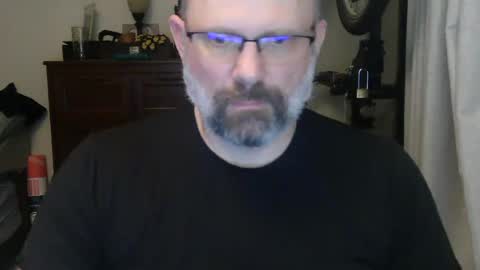 Just hanging out - No pressure online show from July 2, 5:02 am