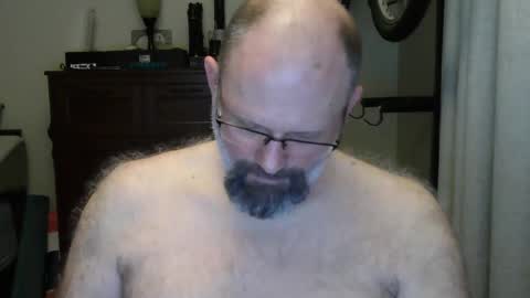 Just hanging out - No pressure online show from May 13, 5:59 am