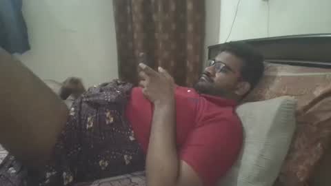 NAIRANANDU28 online show from May 7, 5:24 pm