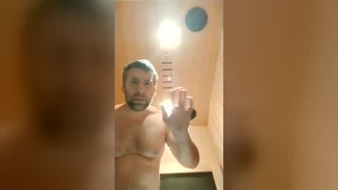 nakedbear108 online show from June 16, 2:14 am