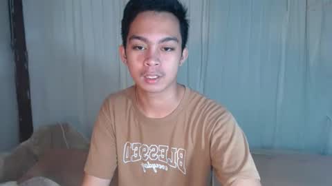 nashyyummysex online show from May 24, 2:12 pm