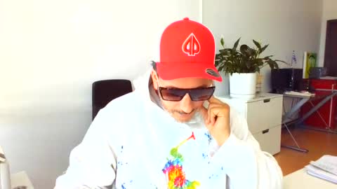 nassobout online show from July 12, 6:21 pm