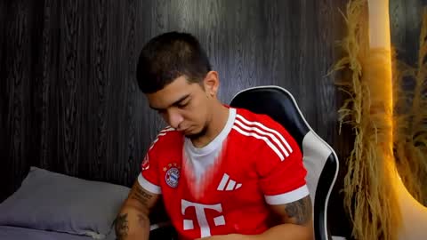 natan_77 online show from May 16, 11:47 pm