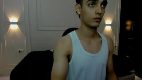 nathan_shimmer online show from May 10, 5:31 am
