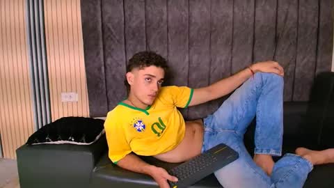 nathan_shimmer online show from June 5, 9:20 pm