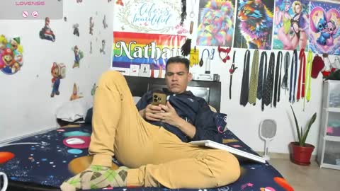 nathan nathaniel online show from May 5, 10:43 pm