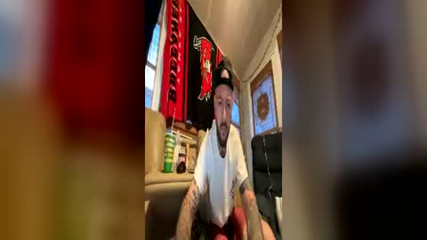 Nattidaddy online show from June 18, 12:01 am