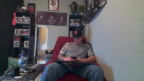 NATURESBEST online show from May 1, 10:45 pm