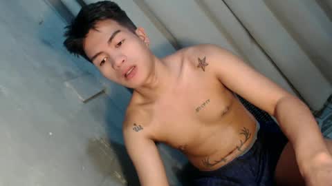 naughty_angelo online show from June 28, 3:51 pm