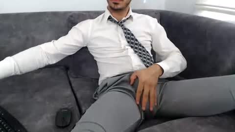 naughty pervert masterboy online show from July 18, 1:38 pm