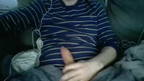 nawtydom1977 online show from May 14, 5:44 pm