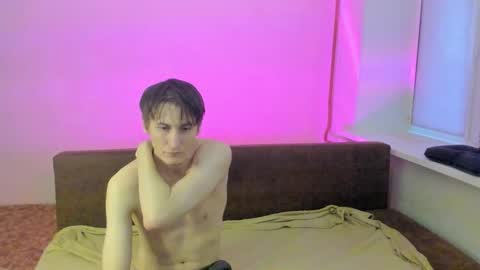 Alex online show from March 31, 2:24 am