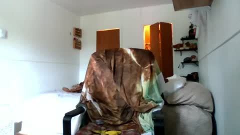 nephew_p online show from June 15, 9:07 pm