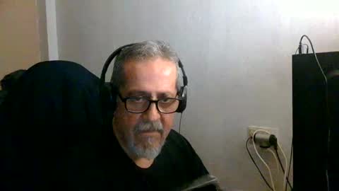 neron401 online show from May 12, 11:24 pm