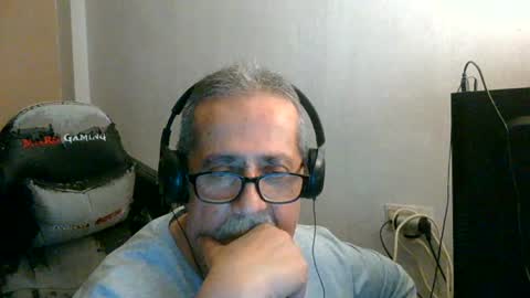 neron401 online show from May 5, 12:56 am