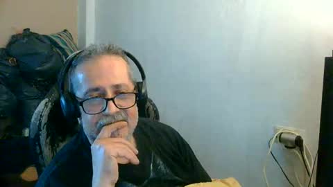 neron401 online show from May 1, 4:09 pm