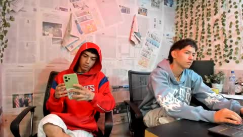 nice_boys11 online show from July 10, 1:47 pm