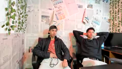 nice_boys11 online show from July 9, 1:37 pm