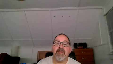 niceguy7208 online show from August 5, 3:33 am