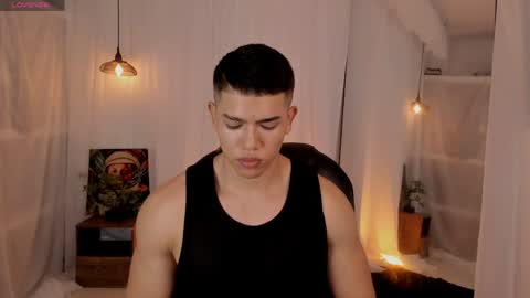 nick fenix online show from May 17, 3:36 am