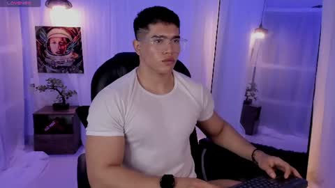 nick fenix online show from July 28, 3:14 am