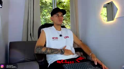 Nick Copeer  online show from July 31, 12:59 pm