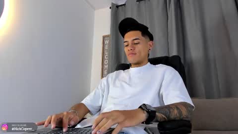 Nick Copeer  online show from August 4, 12:32 pm