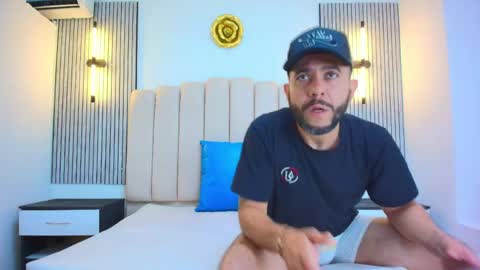 NICOLAS online show from May 15, 1:41 pm