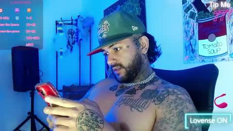 nicolas online show from April 29, 4:17 am