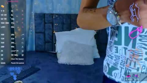 nicolastorres__ online show from May 21, 3:13 am