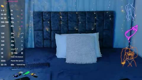 nicolastorres__ online show from May 18, 3:13 am