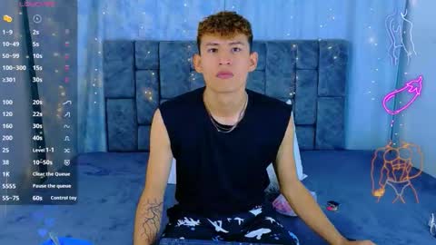 nicolastorres__ online show from May 12, 3:04 am