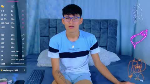 nicolastorres__ online show from June 12, 2:54 am